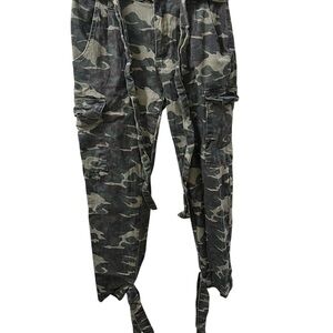 Almost Famous Gray Camouflage Cargo Pants